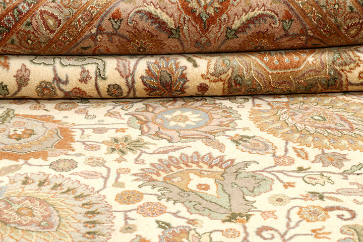 Cornsilk Mahal 8' 1 x 10' 2 - No. 56879 - ALRUG Rug Store