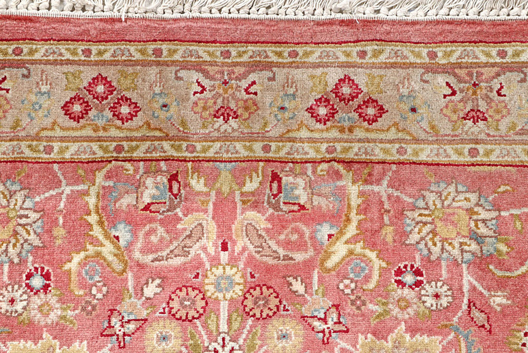 Light Coral Mahal 2'  8" x 4'  10" - No. QA84324