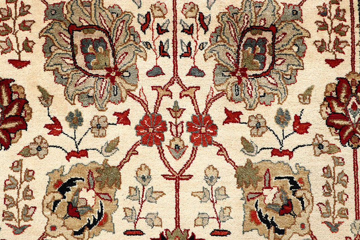 Bisque Mahal 3' 7 x 6' 11 - No. 56891