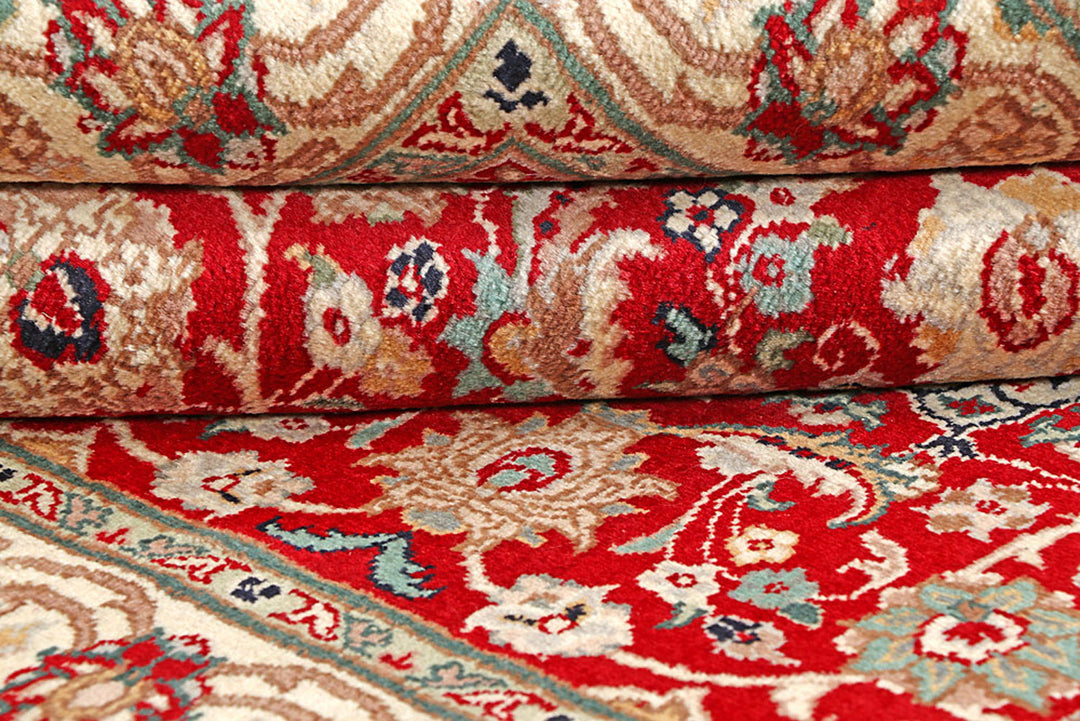 Firebrick Isfahan 3' 7 x 5' 7 - No. 56895