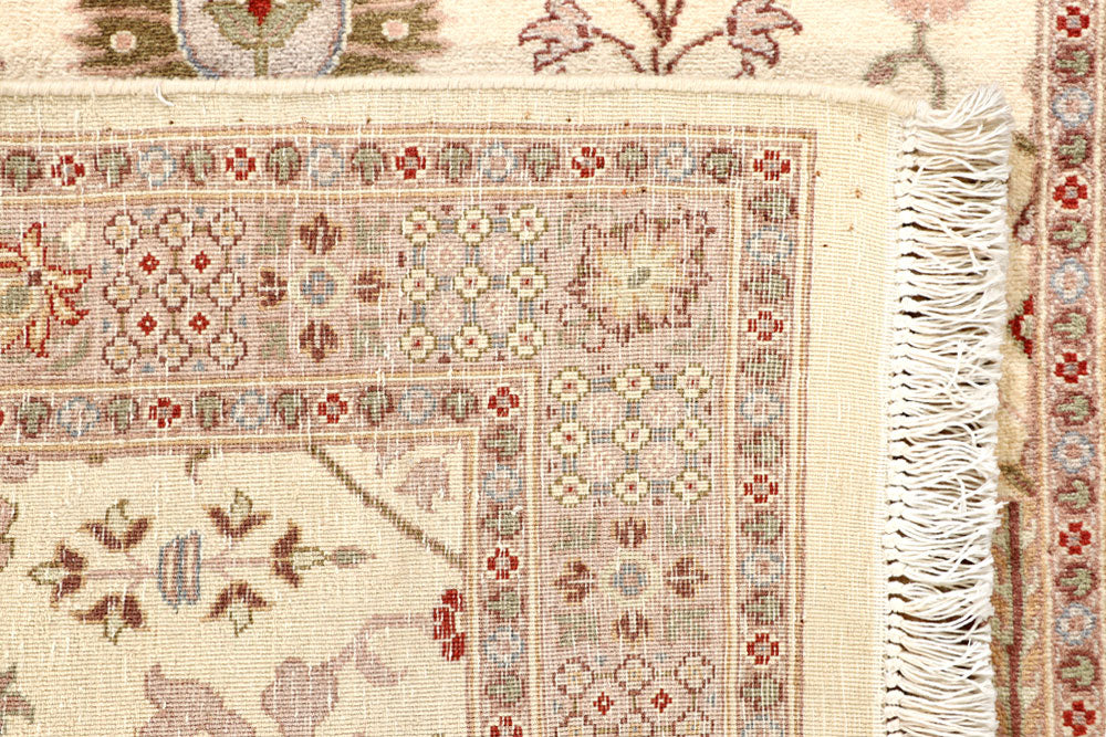Cornsilk Mahal 3' 2 x 5' 3 - No. 56896 - ALRUG Rug Store