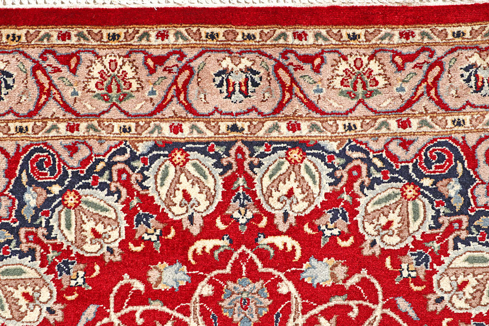 Firebrick Isfahan 3' 4 x 5' 6 - No. 56901 - ALRUG Rug Store