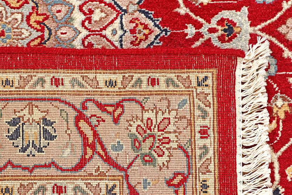 Firebrick Isfahan 3' 4 x 5' 6 - No. 56901 - ALRUG Rug Store