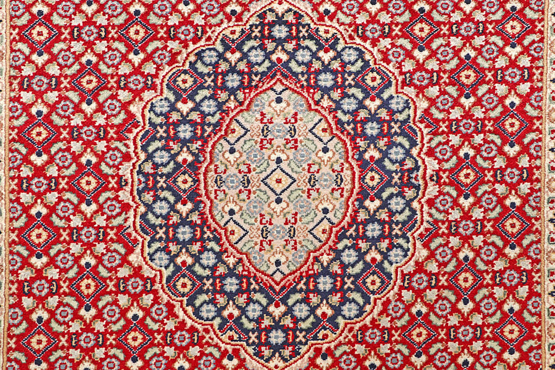 Firebrick Bidjar 3' 7 x 5' 6 - No. 56904