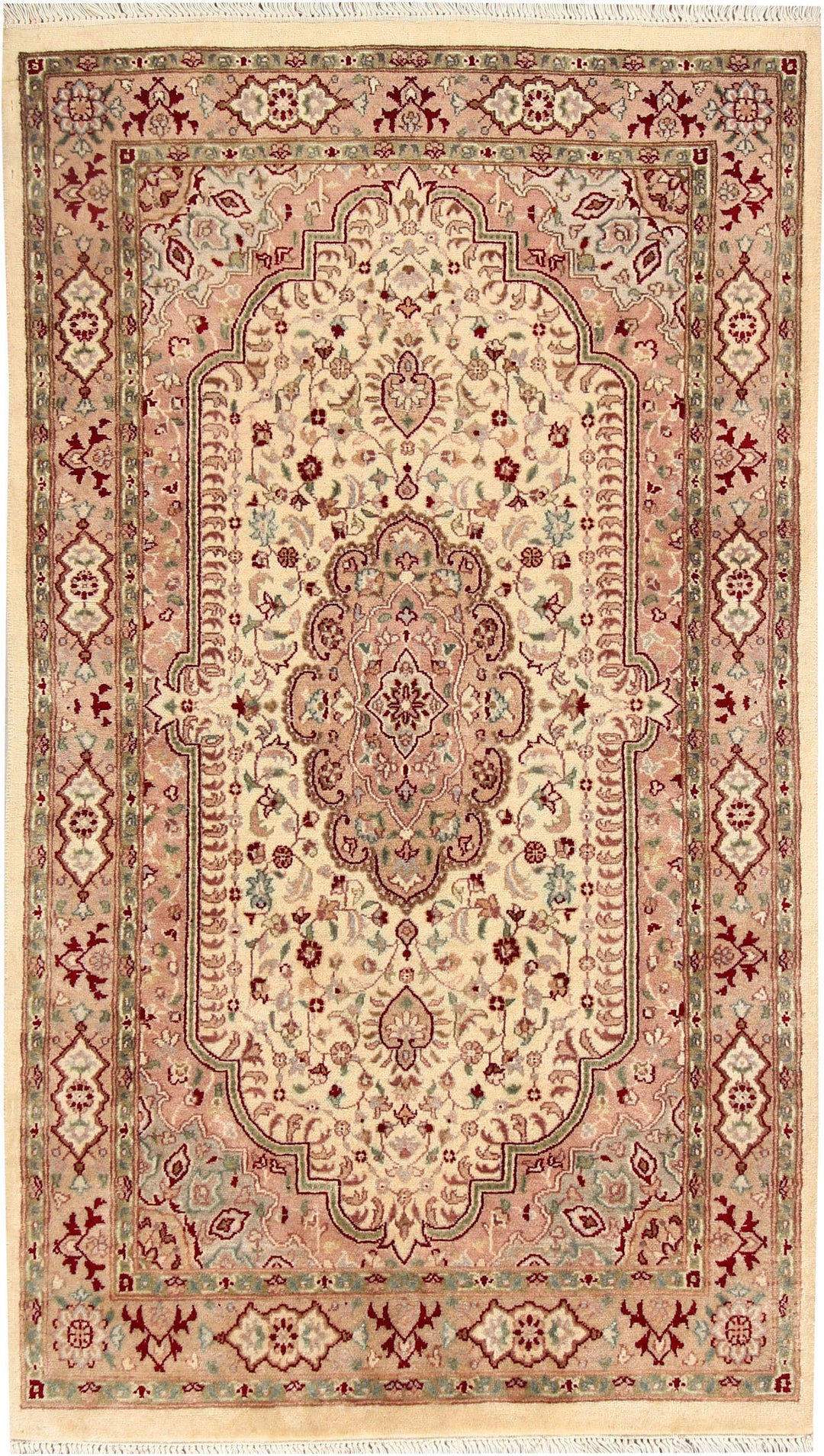 Cornsilk Isfahan 2' 11 x 5' 1 - No. 56910 - ALRUG Rug Store