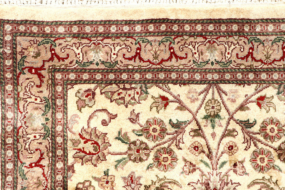 Cornsilk Mahal 2'  7" x 9'  2" - No. QA41281