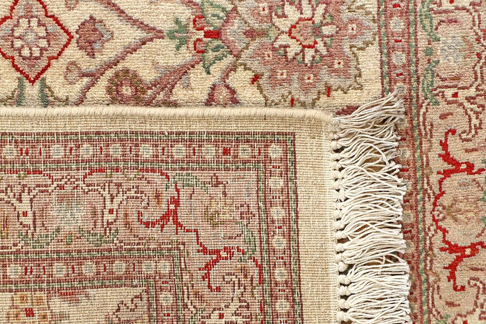 Cornsilk Mahal 2' 7 x 9' 2 - No. 56921 - ALRUG Rug Store