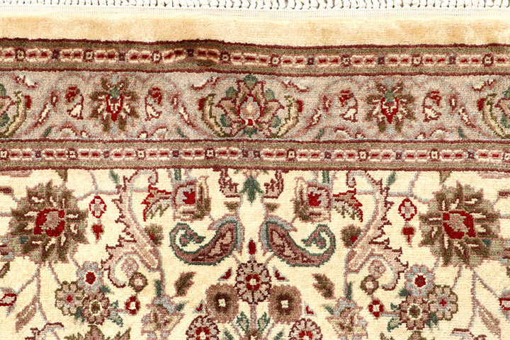 Cornsilk Mahal 2'  7" x 10'  1" - No. QA72882