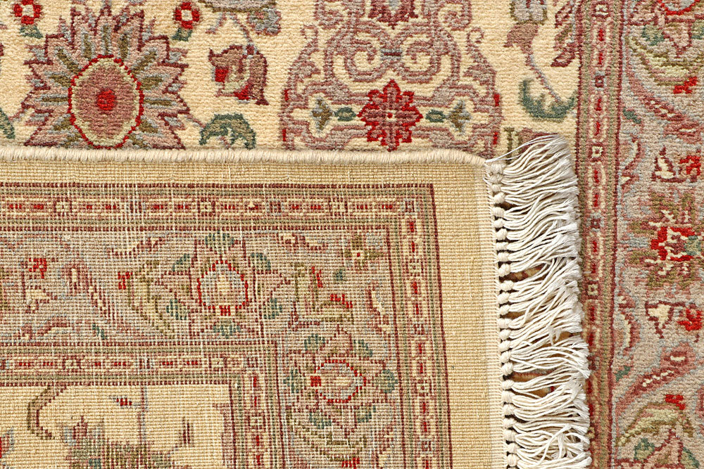 Cornsilk Mahal 2' 7 x 10' 1 - No. 56922 - ALRUG Rug Store