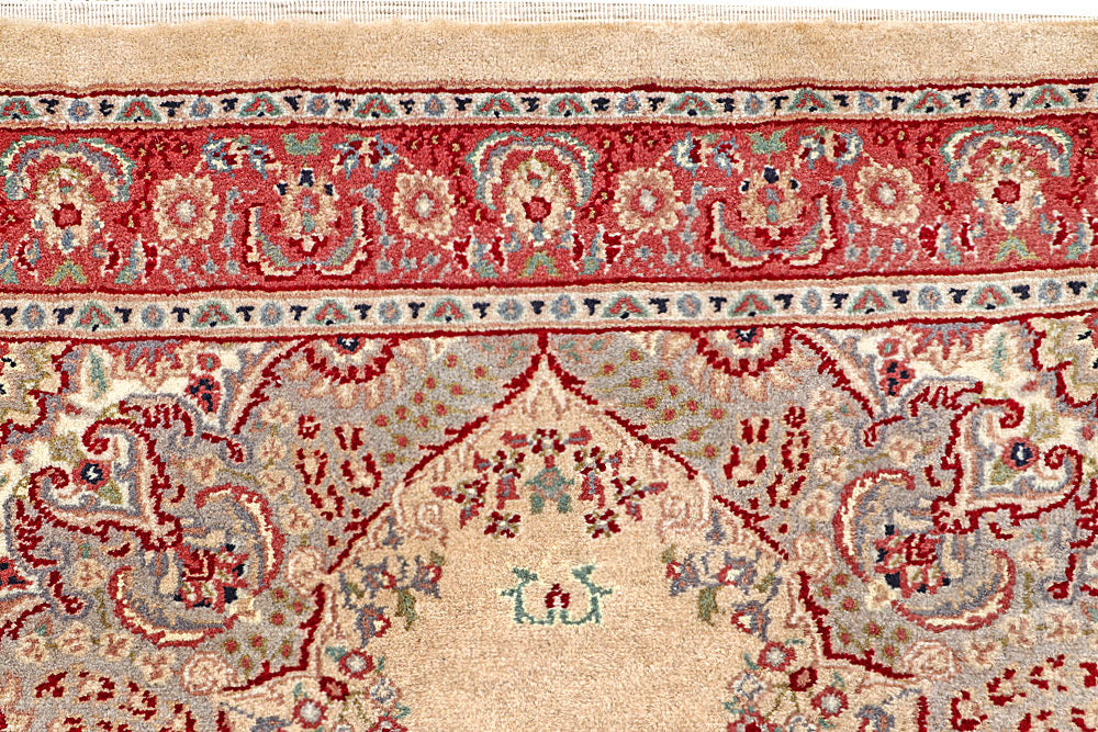Wheat Isfahan 2' 6 x 8' 5 - No. 56924 - ALRUG Rug Store