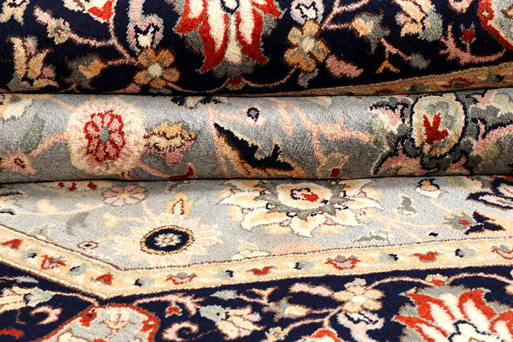 Dark Grey Mahal 5' 2 x 5' 1 - No. 56927 - ALRUG Rug Store