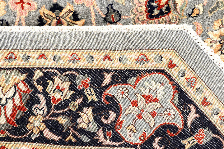 Dark Grey Mahal 5' 2 x 5' 1 - No. 56927 - ALRUG Rug Store