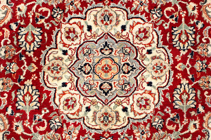 Firebrick Kashan 4' x 4' 2 - No. 56932 - ALRUG Rug Store