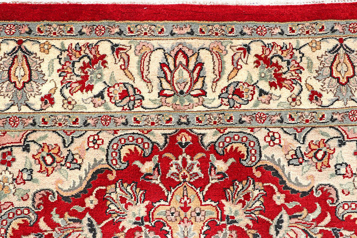 Firebrick Kashan 5' 2 x 5' 2 - No. 56940 - ALRUG Rug Store