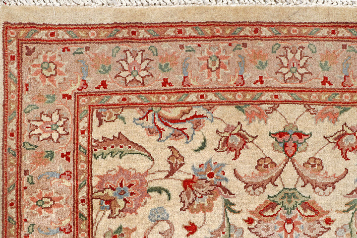 Ivory Mahal 2' 7 x 8' 10 - No. 56945 - ALRUG Rug Store