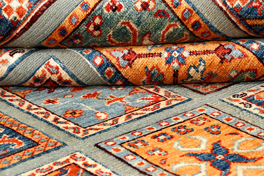 Dark Grey Bakhtiar 6' 7 x 9' - No. 56966 - ALRUG Rug Store