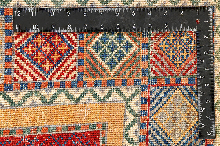 Moccasin Bakhtiar 6' 8 x 9' 10 - No. 56970 - ALRUG Rug Store