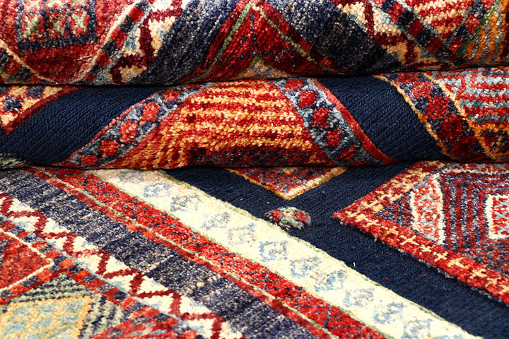 Midnight Blue Bakhtiar 4' 11 x 6' 2 - No. 56971 - ALRUG Rug Store