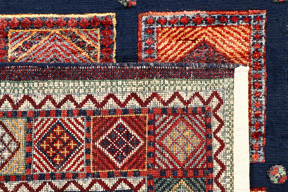 Midnight Blue Bakhtiar 4' 11 x 6' 2 - No. 56971 - ALRUG Rug Store