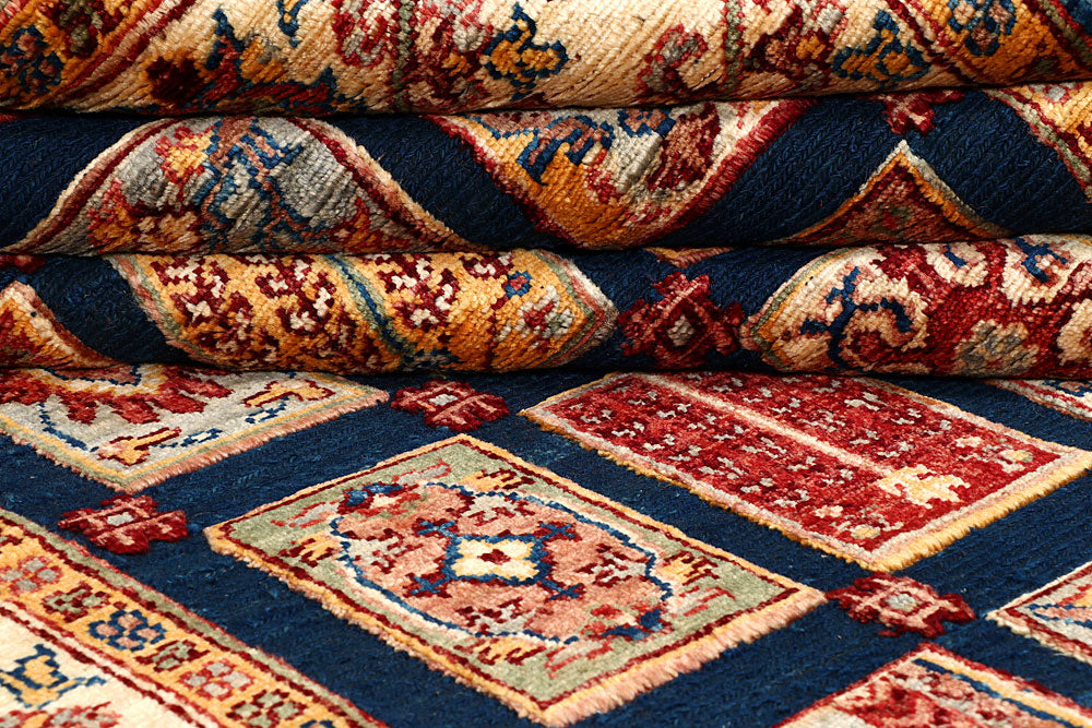 Royal Blue Bakhtiar 5' 1 x 6' 1 - No. 56976 - ALRUG Rug Store