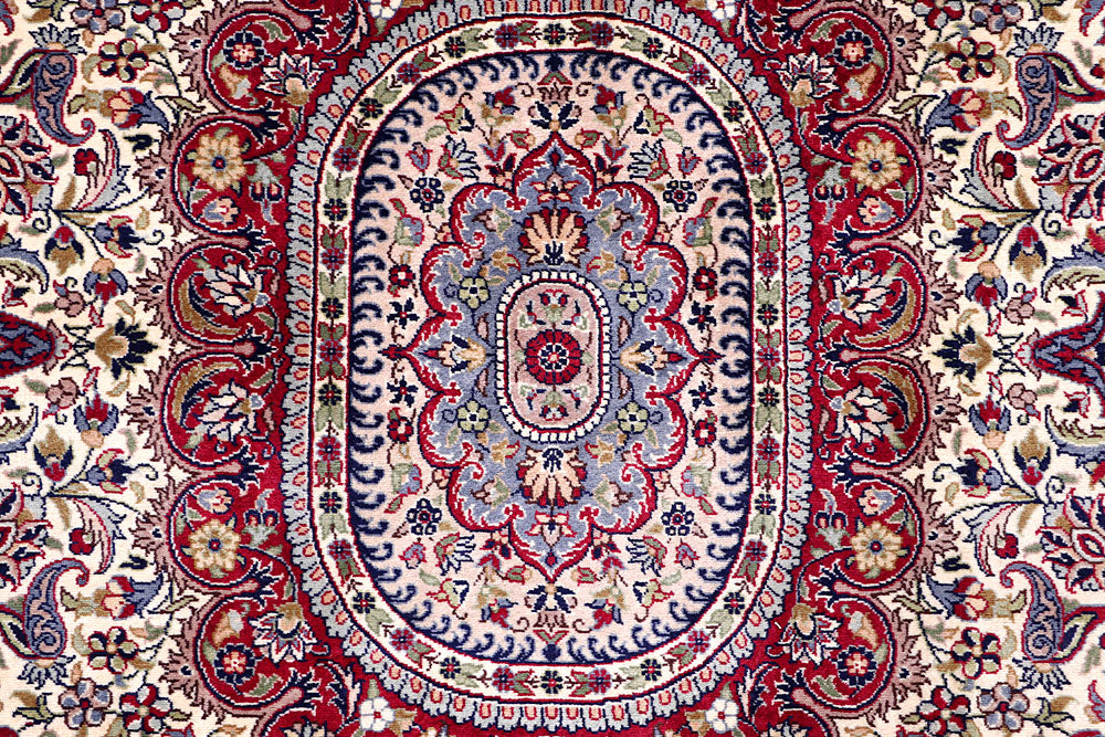 Cornsilk Isfahan 4' 8 x 7' - No. 57071 - ALRUG Rug Store