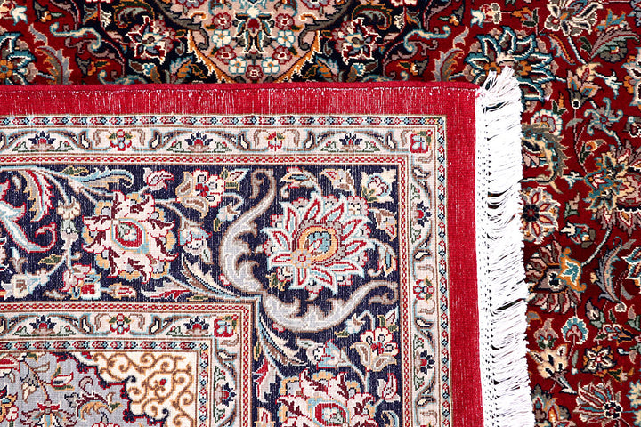 Firebrick Isfahan 4' 7 x 6' 10 - No. 57072 - ALRUG Rug Store