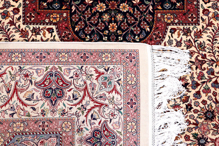 Cornsilk Isfahan 6' 1 x 9' 1 - No. 57074 - ALRUG Rug Store