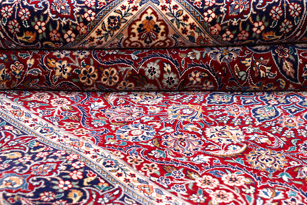 Firebrick Isfahan 4' 6 x 7' - No. 57077 - ALRUG Rug Store