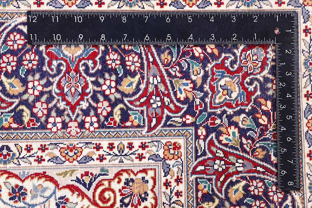 Firebrick Isfahan 4' 6 x 7' - No. 57077 - ALRUG Rug Store