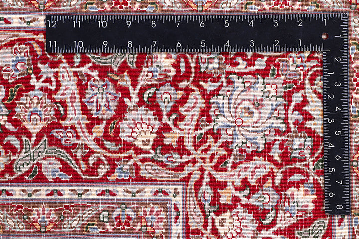 Blanched Almond Kashan 6' 2 x 9' 1 - No. 57078 - ALRUG Rug Store