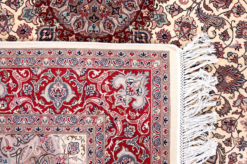 Blanched Almond Kashan 4' 7 x 7' - No. 57086 - ALRUG Rug Store