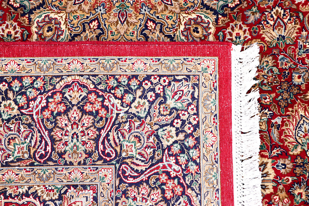 Red Kashan 4' 7 x 7' 1 - No. 57087 - ALRUG Rug Store
