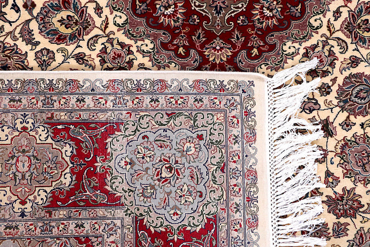 Cornsilk Isfahan 6' 2 x 9' - No. 57088 - ALRUG Rug Store