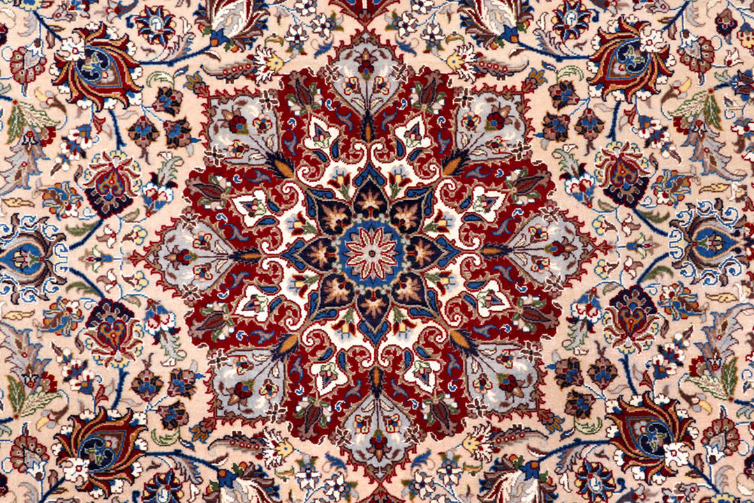 Bisque Kashan 5'  1" x 7'  10" - No. QA15038