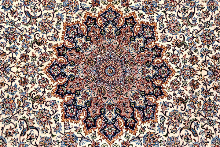 Bisque Kashan 4' 6 x 7' 1 - No. 57090 - ALRUG Rug Store