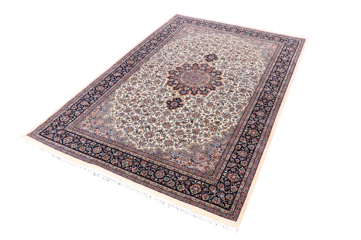 Bisque Kashan 4' 6 x 7' 1 - No. 57090 - ALRUG Rug Store