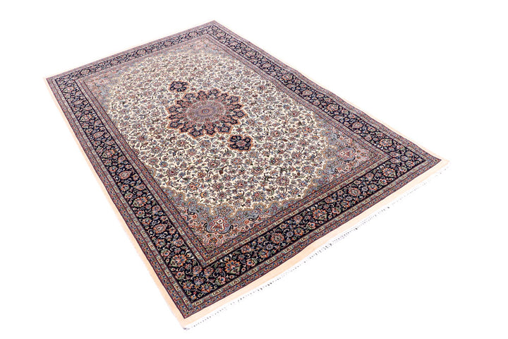 Bisque Kashan 4' 6 x 7' 1 - No. 57090 - ALRUG Rug Store