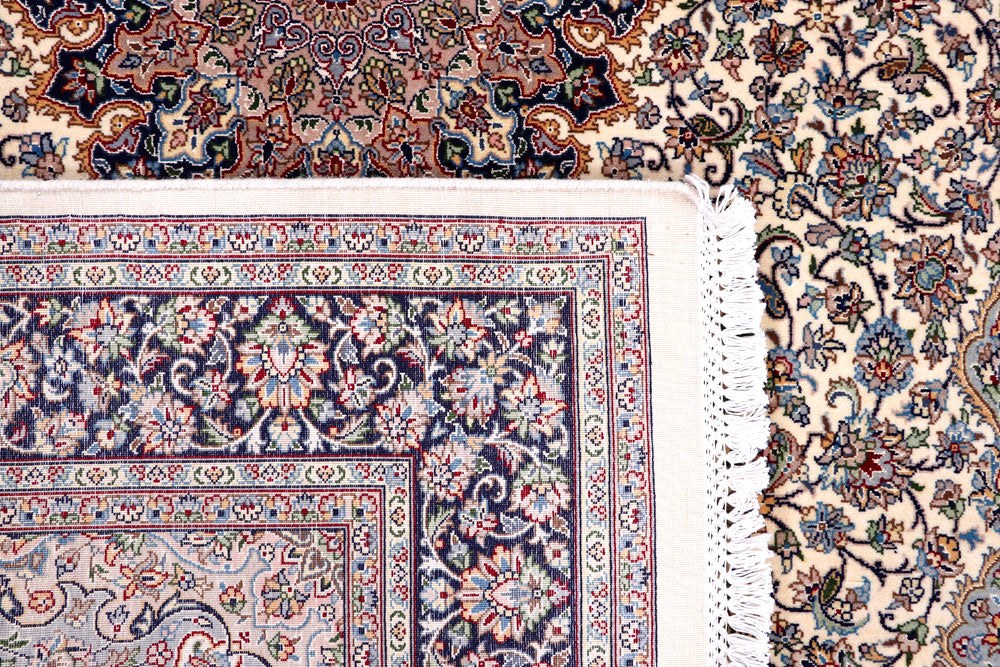 Bisque Kashan 4' 6 x 7' 1 - No. 57090 - ALRUG Rug Store