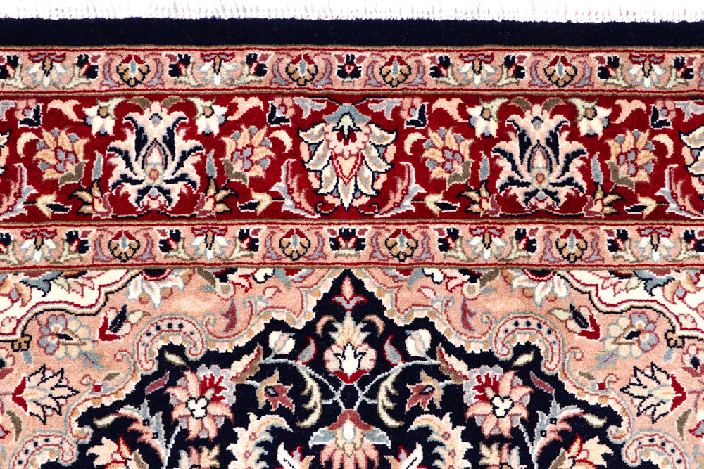 Black Kirman 4' 7 x 7' 3 - No. 57095 - ALRUG Rug Store