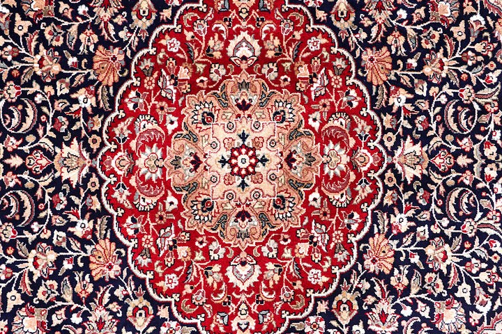 Black Kirman 4' 7 x 7' 4 - No. 57096 - ALRUG Rug Store