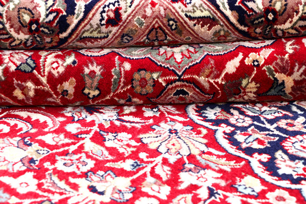 Red Isfahan 4' 7 x 7' 2 - No. 57098 - ALRUG Rug Store