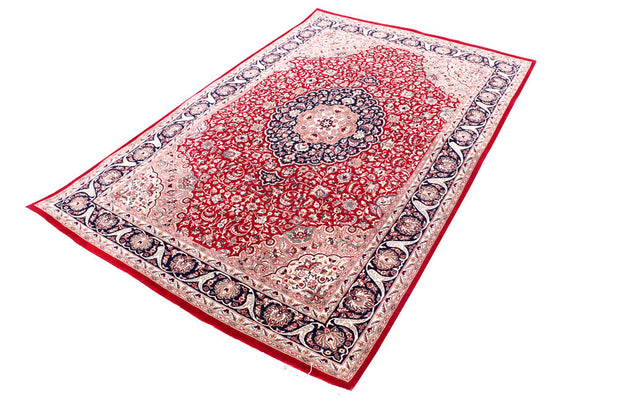 Red Isfahan 4' 7 x 7' 2 - No. 57098 - ALRUG Rug Store