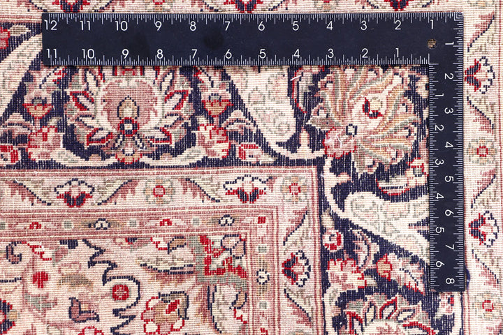 Red Isfahan 4' 7 x 7' 2 - No. 57098 - ALRUG Rug Store