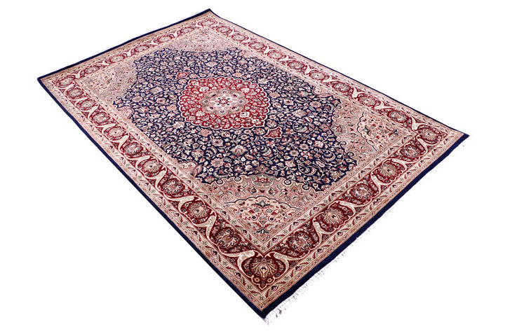 Navy Isfahan 4' 7 x 7' 1 - No. 57099 - ALRUG Rug Store
