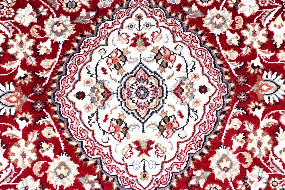 Isfahan 4' x 6' - No. 57108 - ALRUG Rug Store