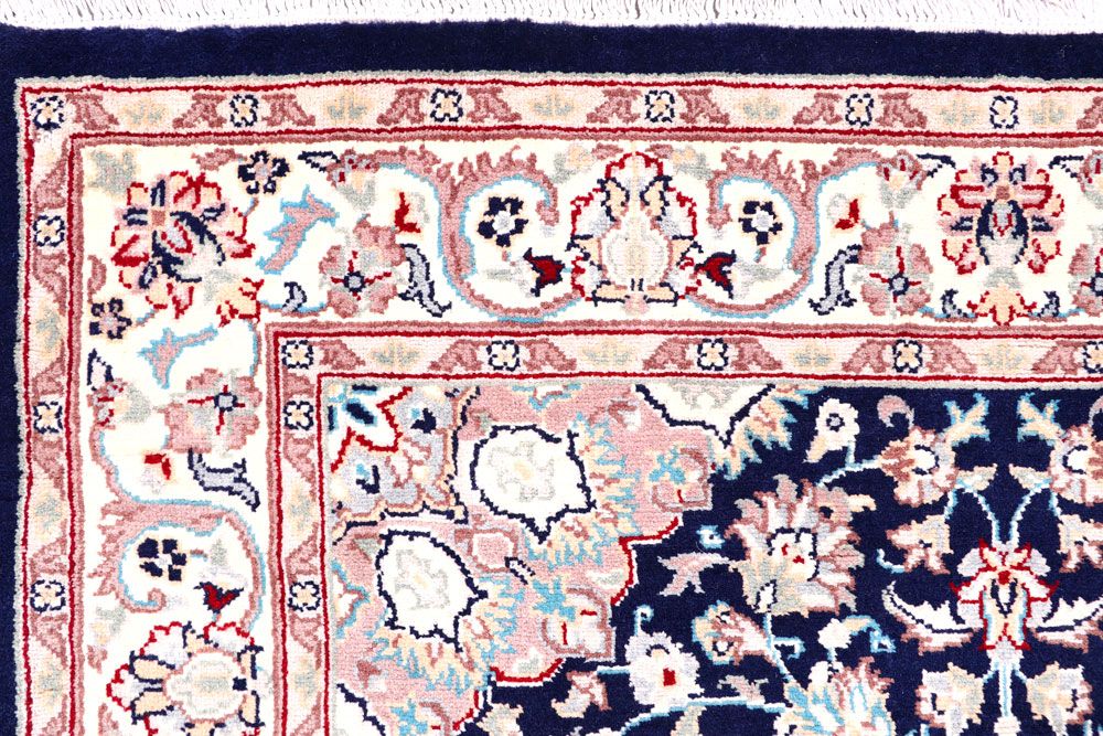 Kashan 4' 1 x 6' 1 - No. 57114 - ALRUG Rug Store