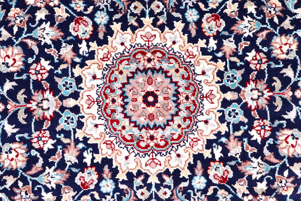 Kashan 4' 1 x 6' 1 - No. 57114 - ALRUG Rug Store