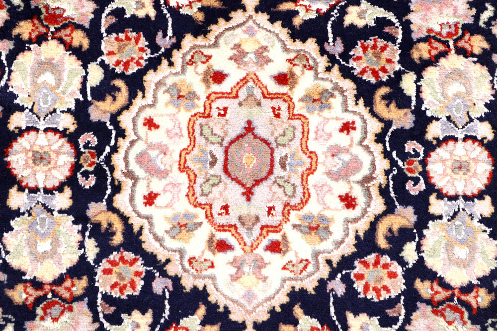 Navy Kashan 3' 2 x 5' 1 - No. 57116 - ALRUG Rug Store