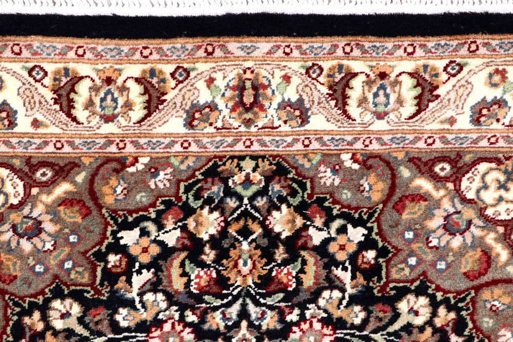 Black Kashan 3' x 5' 3 - No. 57117 - ALRUG Rug Store