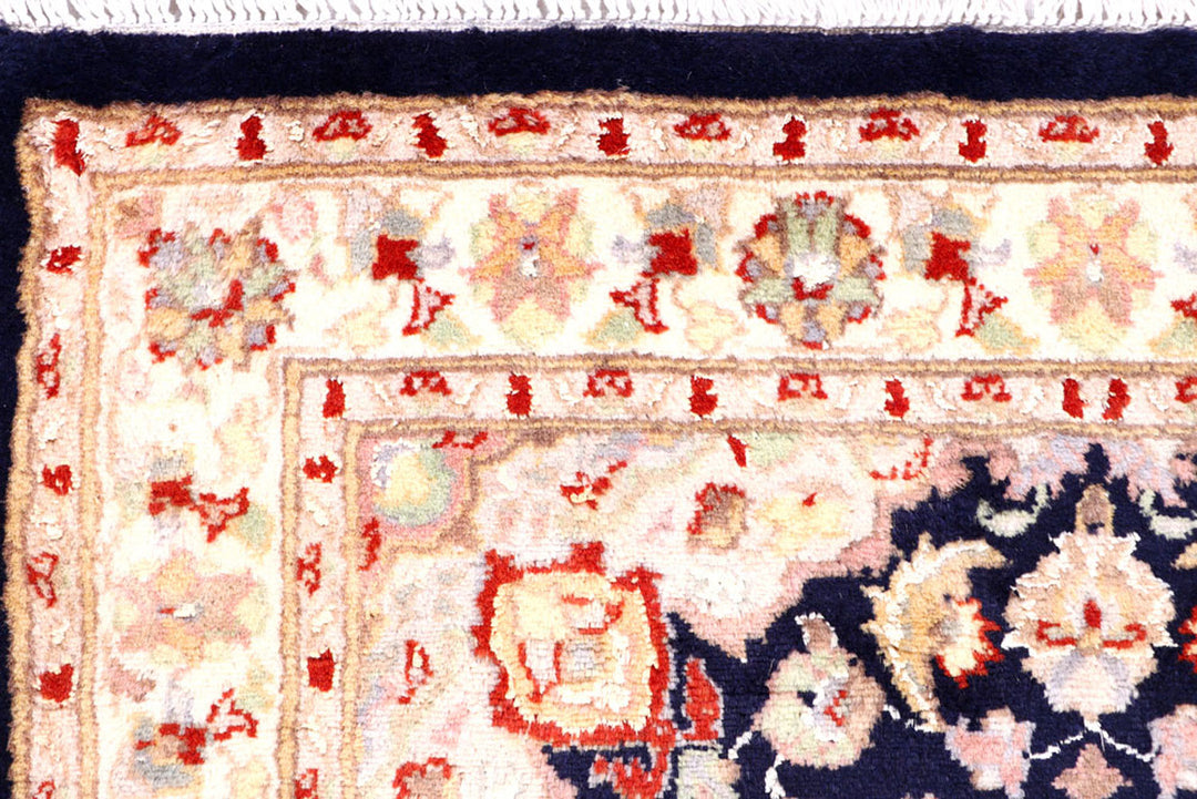 Navy Kashan 3'  1" x 5'  1" - No. QA85767